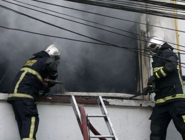 Una persona fallece tras incendio en Talca