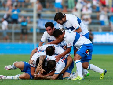 Universidad Católica sigue en racha: Con dos autogoles vence a Ñublense en San Carlos