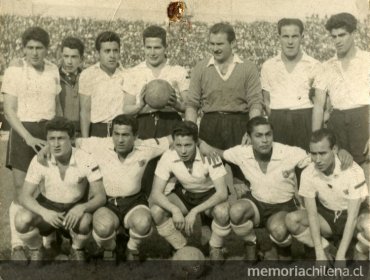 Los ídolos del fútbol nacional que cambiaron sus equipos por el “archirrival”