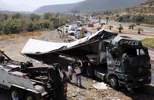 Balance: 16 muertos en accidentes de tránsito durante recambio de veraneantes en el país