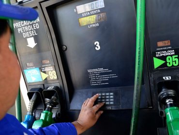 Caída en el precio de los combustibles se detiene a partir de este jueves