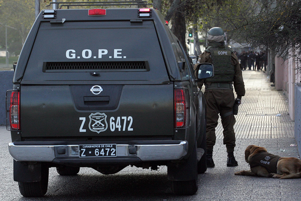 Por bulto sospechoso evacuan Mall de Santiago Centro