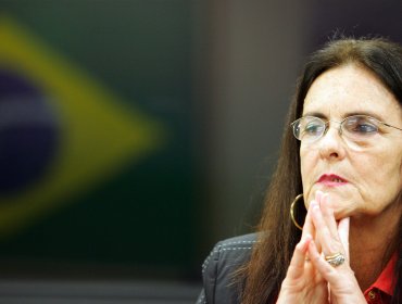 Rousseff acepta pedido de renuncia de presidenta de Petrobras, según medios