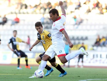 Primera B: Deportes Copiapó quiere hacerse fuerte en casa ante San Luis