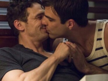 Foto: James Franco y Zachary Quinto se besaron apasionadamente