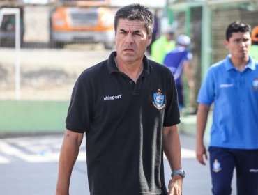 José Cantillana puso su cargo a disposición en Deportes Antofagasta