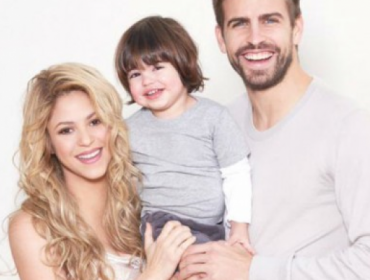 Shakira publica otra foto de Sasha y esta vez con Piqué
