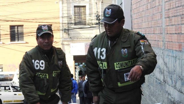 Detienen a cuatro chilenos en capital de Bolivia por hurto