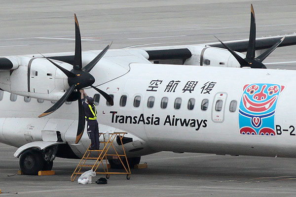 TransAsia suspende 90 vuelos para entrenar a pilotos tras fatal siniestro