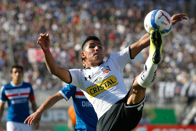 Luis Pavez sufre desgarro y se perdería debut de Colo Colo en la Libertadores