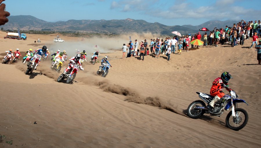 Motos en Ritoque: Antonio Hernández ganó VII Copa Esemar