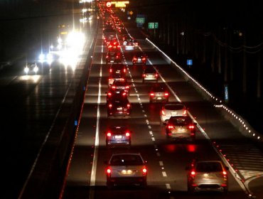 Larga espera en peajes y congestión vehicular marcó retorno de veraneantes a la capital