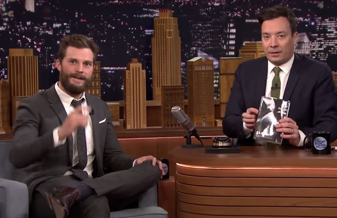 Jamie Dornan se disculpó con Dakota Johnson por las escenas de sexo en 50 Sombras de Grey