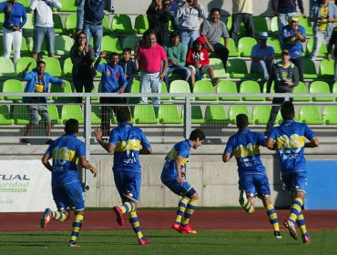 Primera B: Plantel de Everton enfocado en vencer a Magallanes