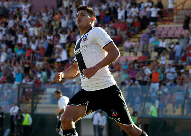 Esteban Pavez y su presente en Colo Colo: "Soy el que entrega equilibrio"