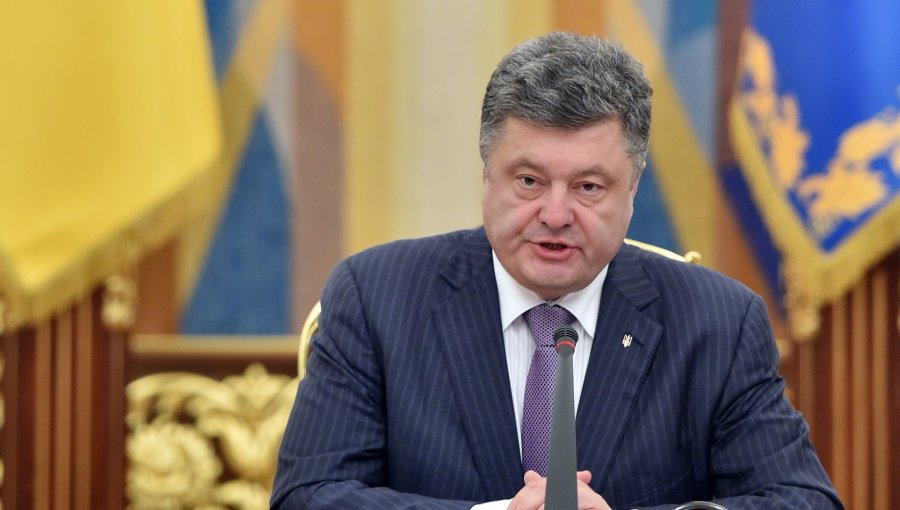 Poroshenko: la sensatez debe imponerse a "ambiciones imperiales enfermizas"