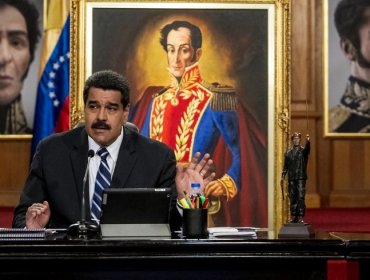 Maduro pide a fuerza armada estar alerta con embajada de EE.UU. en Venezuela