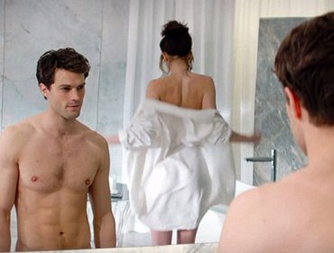 Detienen a mujer por estar masturbándose al ver las 50 Sombras de Grey