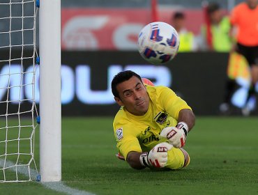 Justo Villar: "Colo Colo ha mejorado mucho en el aspecto futbolístico"