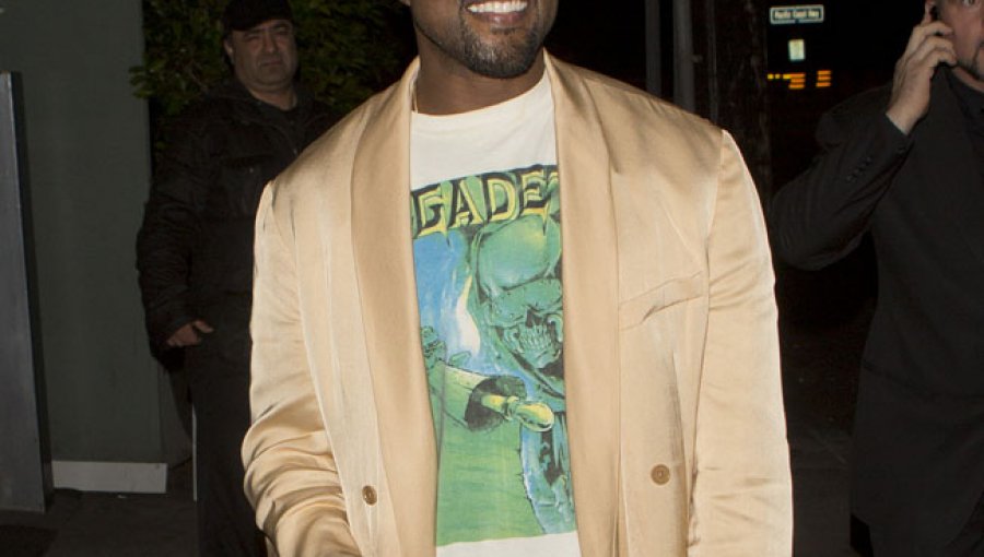 Kanye West le dice a su suegra “mamá”