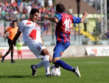 Primera B: Curicó Unido goleó a Iberia como visita y sube al tercer puesto