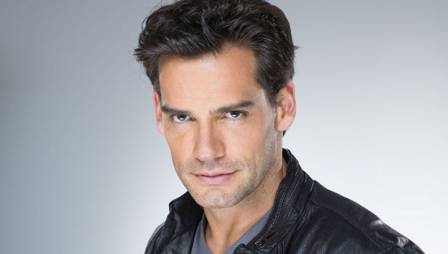 Cristián de la Fuente se prepara para "Devious Maids"