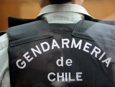 Tribunal de Valdivia declara culpables a tres gendarmes acusados de apremios ilegítimos a recluso