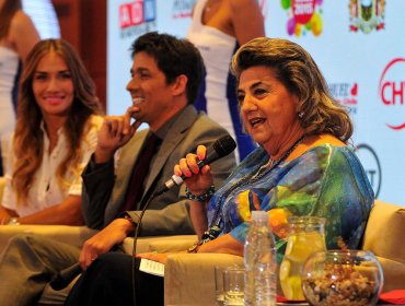 Alcaldesa Virginia Reginato lanzó oficialmente el Festival de Viña y afirmó que será "todo un éxito"