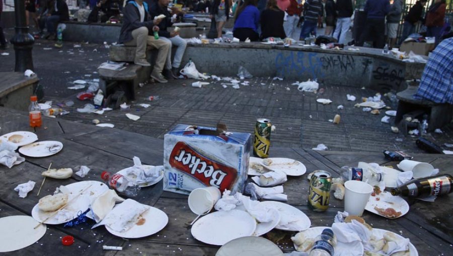 Valparaíso: municipio implementa plan de lavado de calles