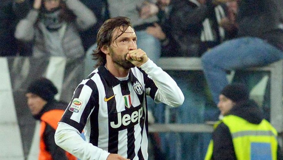 Sin presencia de chilenos, Juventus vence a Atalanta con golazo de Pirlo