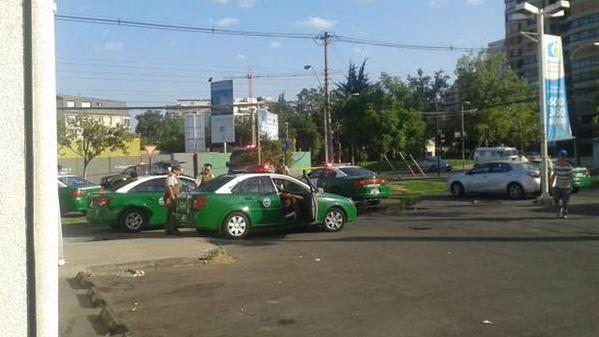 Artefacto explosivo estalla a un costado de una Iglesia en Las Condes