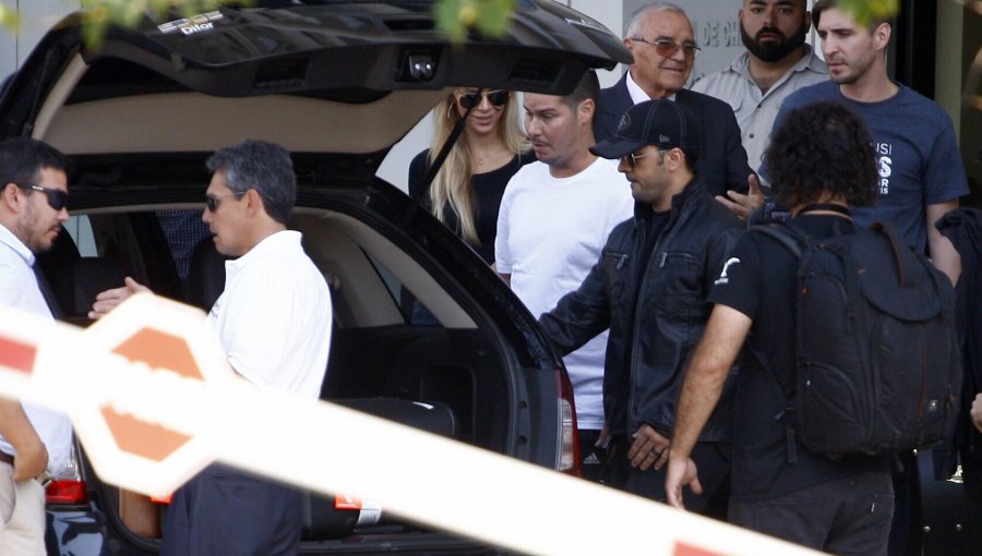 Luis Fonsi ya se encuentra en Chile para su presentación en el Festival de Viña