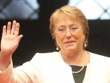 UDI pide a Bachelet que hable sobre caso Caval a su regreso de vacaciones