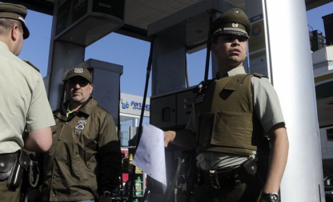 Tres jóvenes hieren a bombero tras robo frustrado en Calama