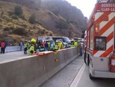 Siete personas lesionadas dejó accidente en cuesta Las Chilcas de la ruta 5 Norte