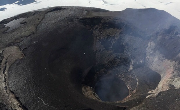 Onemi decretó alerta amarilla por volcán Villarrica