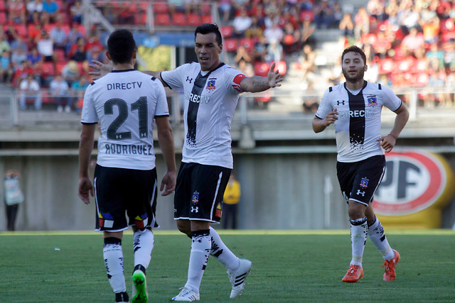 Colo Colo trepa al sub-liderato del Clausura de la mano de Esteban Paredes