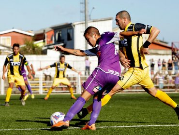 Primera B: Deportes Concepción vuelve al triunfo ante Coquimbo Unido