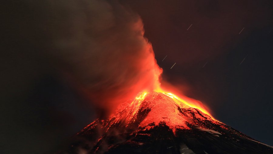 Medios internacionales informan de la erupción del volcán Villarrica