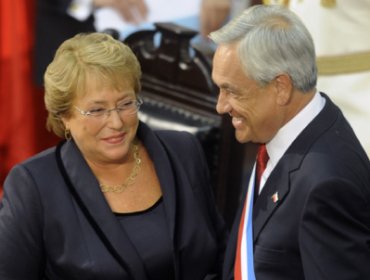 Gobiernos de Bachelet y Piñera se enfrentan por creación del Bono Marzo