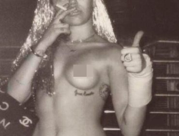 Miley Cyrus volvió a la polémica con este topless