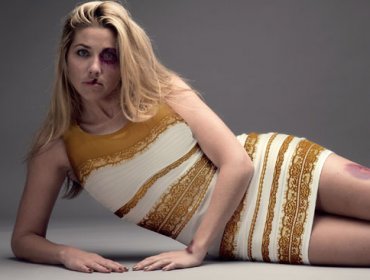 Utilizan controversial “vestido mágico” para una campaña contra el maltrato a la mujer