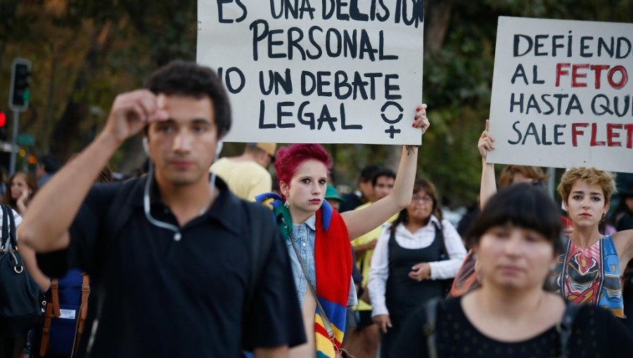 Marcha por el Día de la Mujer se centró en la despenalización del aborto terapéutico