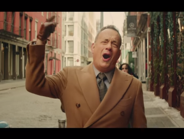 Tom Hanks protagoniza videoclip de conocida cantante internacional