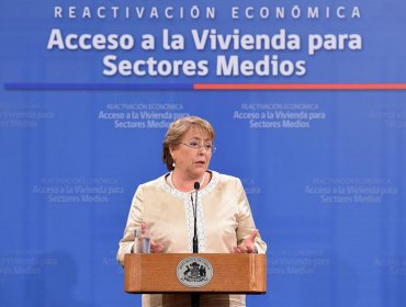 Michelle Bachelet encarga estudiar construcción de telescopio propio