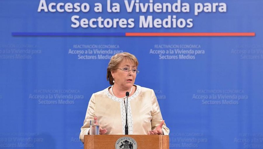 Michelle Bachelet encarga estudiar construcción de telescopio propio