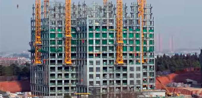 Constructora china logra edificar un rascacielos de 57 pisos en 19 días