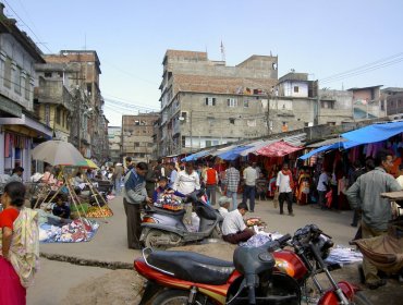 Al menos tres muertos y 21 heridos tras explosión de bomba en la India