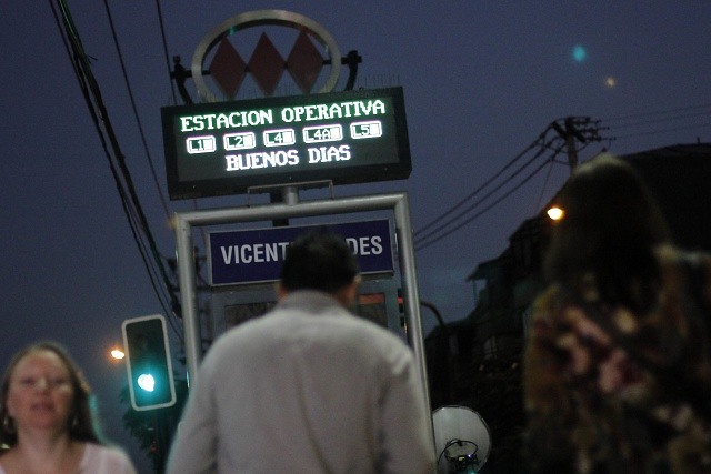 Metro podría autorizar actividades artísticas de personas con discapacidades