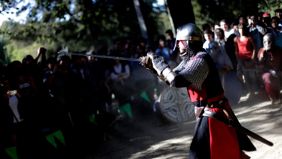 Galería: Así se vive la octava versión de la feria Medieval en Concepción